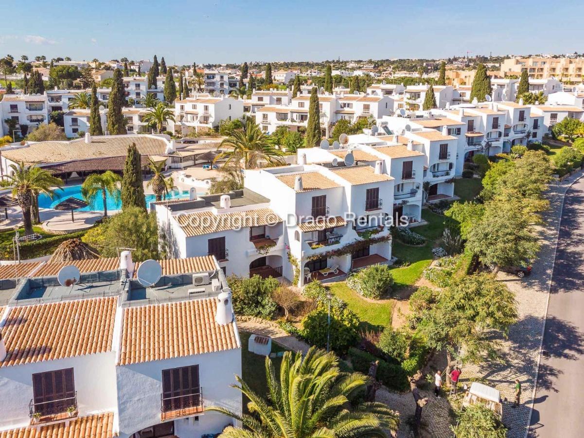 Coastal Retreat With Pool And Beach Access By Drago Rentals Albufeira Extérieur photo