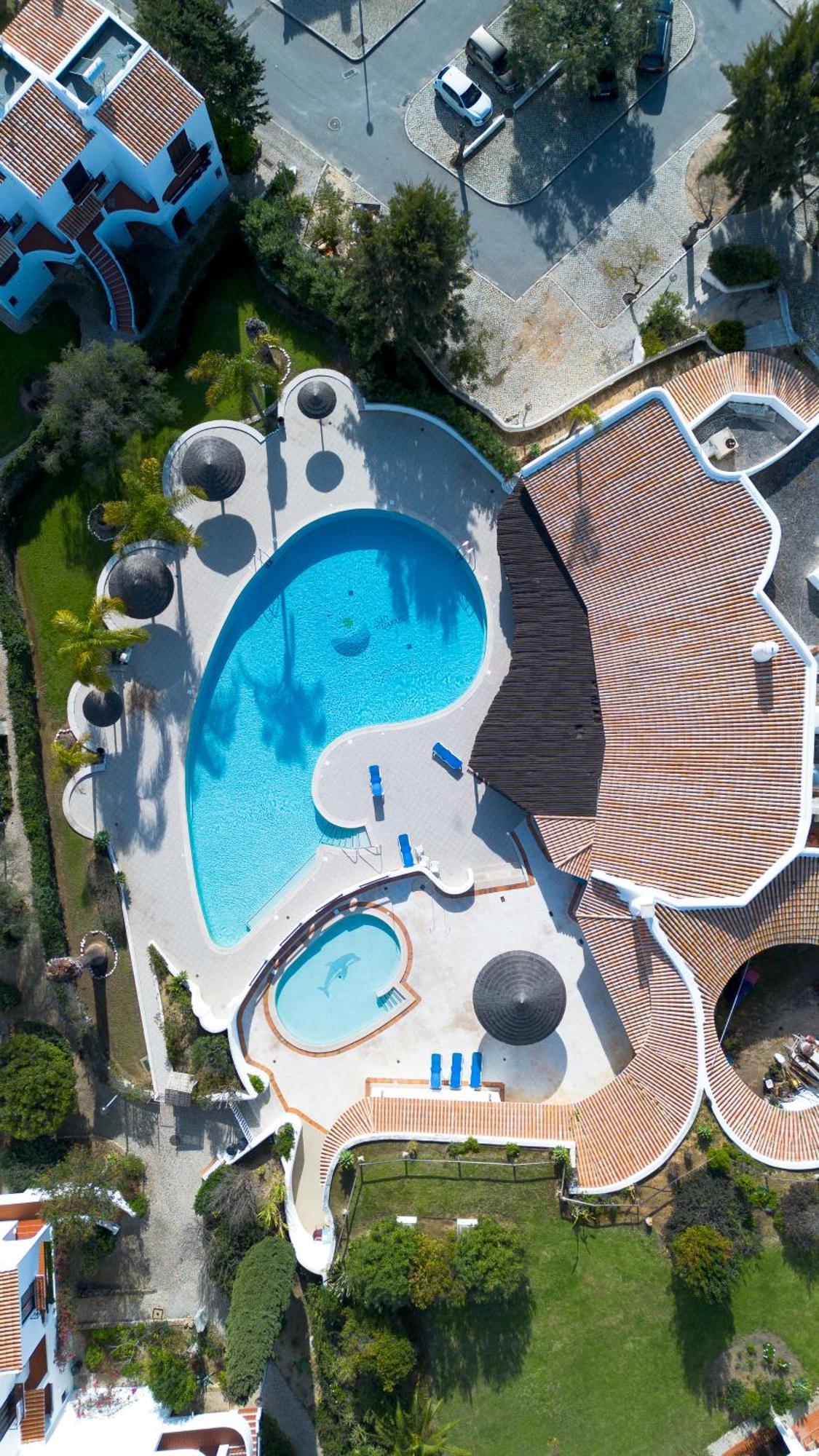 Coastal Retreat With Pool And Beach Access By Drago Rentals Albufeira Extérieur photo