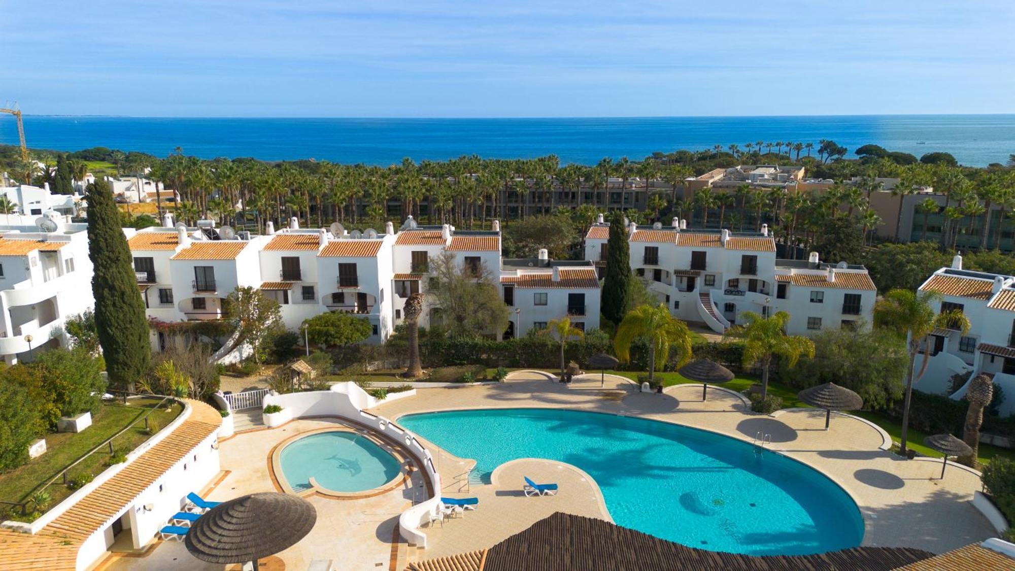 Coastal Retreat With Pool And Beach Access By Drago Rentals Albufeira Extérieur photo